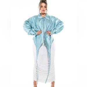 Perfect for spring stylish and couture! Size 1x never worn.